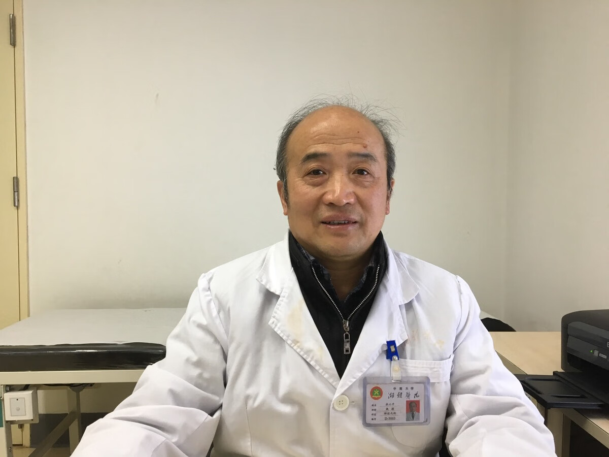 南京杜小平大校，一位杰出的军事领导者的传奇人生，南京杜小平大校，杰出军事领导者的传奇人生之路