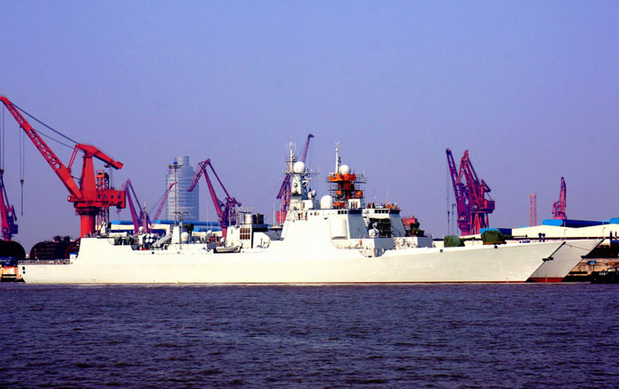 中国海军新锐战舰，052C与052D对比照，中国海军新锐战舰对比，052C与052D的深入剖析