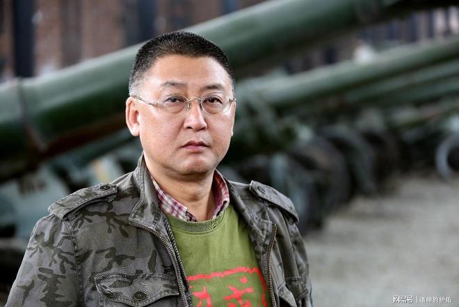 丁晓兵，军人世家的荣耀背景，丁晓兵，军人世家的荣耀传承