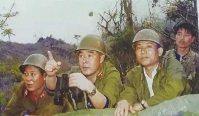 集团军副参谋长的角色，正师级领导的职责与担当，集团军副参谋长的角色与正师级领导的职责担当