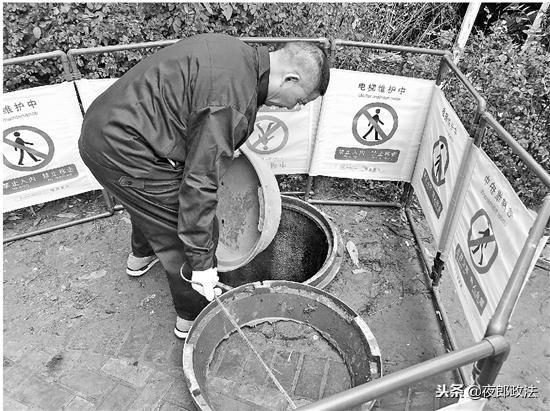 俄罗斯白杨-M导弹的直径，探究其技术特性与战略意义，俄罗斯白杨-M导弹直径揭秘，技术特性与战略意义探究