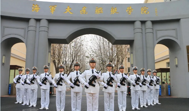 海军大连舰艇学院专业设置及特色解析，海军大连舰艇学院专业设置与特色解析