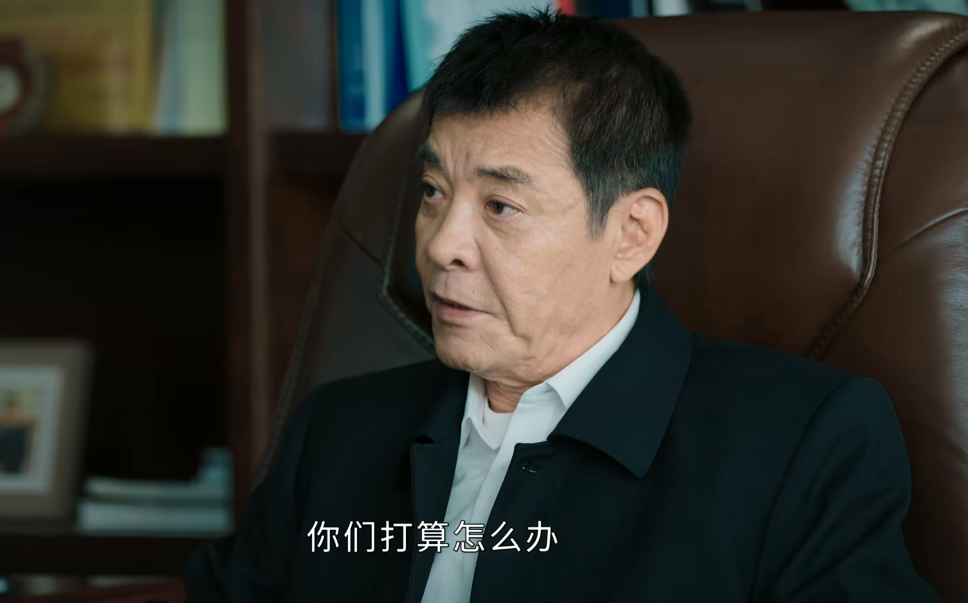 文在寅，一个复杂的人物形象——是好人还是坏人？，揭秘文在寅，复杂人物形象——是善是恶？