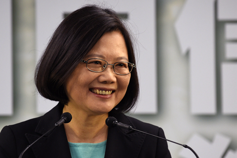 台湾政治评论员名单及其影响力分析，台湾政治评论员名单及其影响力深度解析