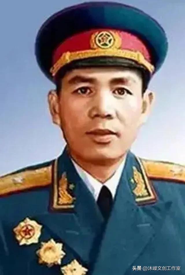 中国人民解放军军旗的样式与意义，中国人民解放军军旗的样式及深远意义