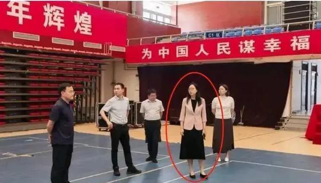 凤凰网新闻事件深度解析，凤凰网新闻事件深度剖析