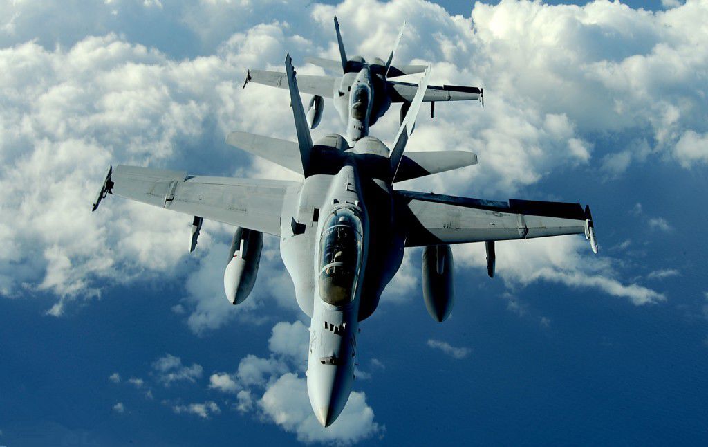 F18战斗机