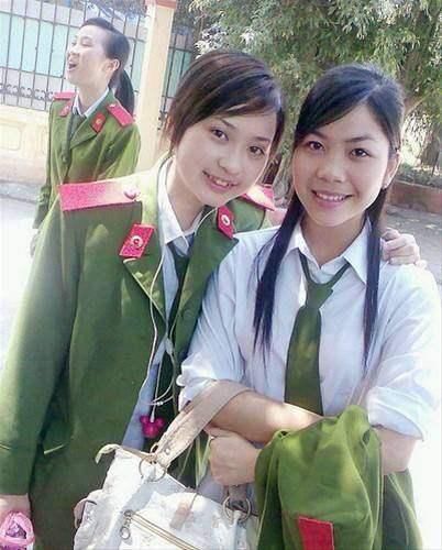 中国女兵在越南视频网站的崛起与影响，中国女兵在越南视频网站的崛起及其影响力探究