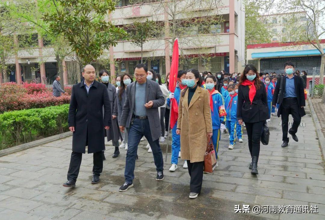 肖思远，一位深思熟虑的企业领袖介绍，肖思远，企业领袖的深思熟虑之路