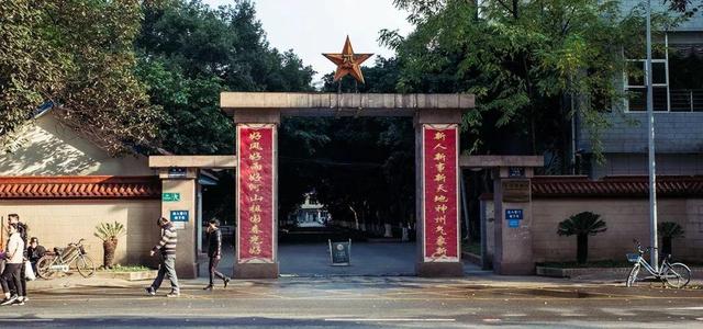 云南昆明驻军一览表，云南昆明驻军概览