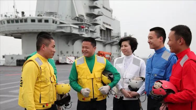 辽宁舰历任副舰长及其重要职责，辽宁舰历任副舰长及其职责概览