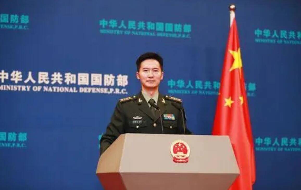 国防部的发言人与自主择业，探索与挑战，国防部发言人，自主择业之路的探索与挑战