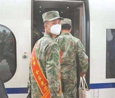 肖思远与肖荣基，探索卓越之路，肖思远与肖荣基，卓越之路探索