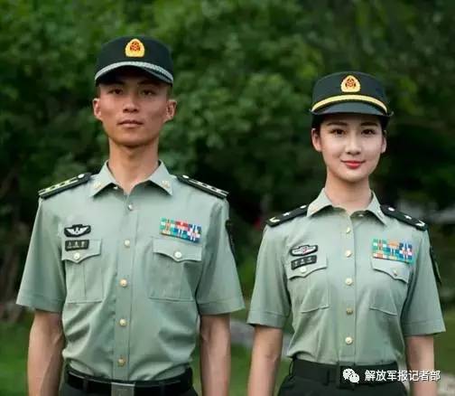 武警夏季常服图片，展现军威与时尚并存的风采，武警夏季常服展现军威时尚并存风采的图片展示