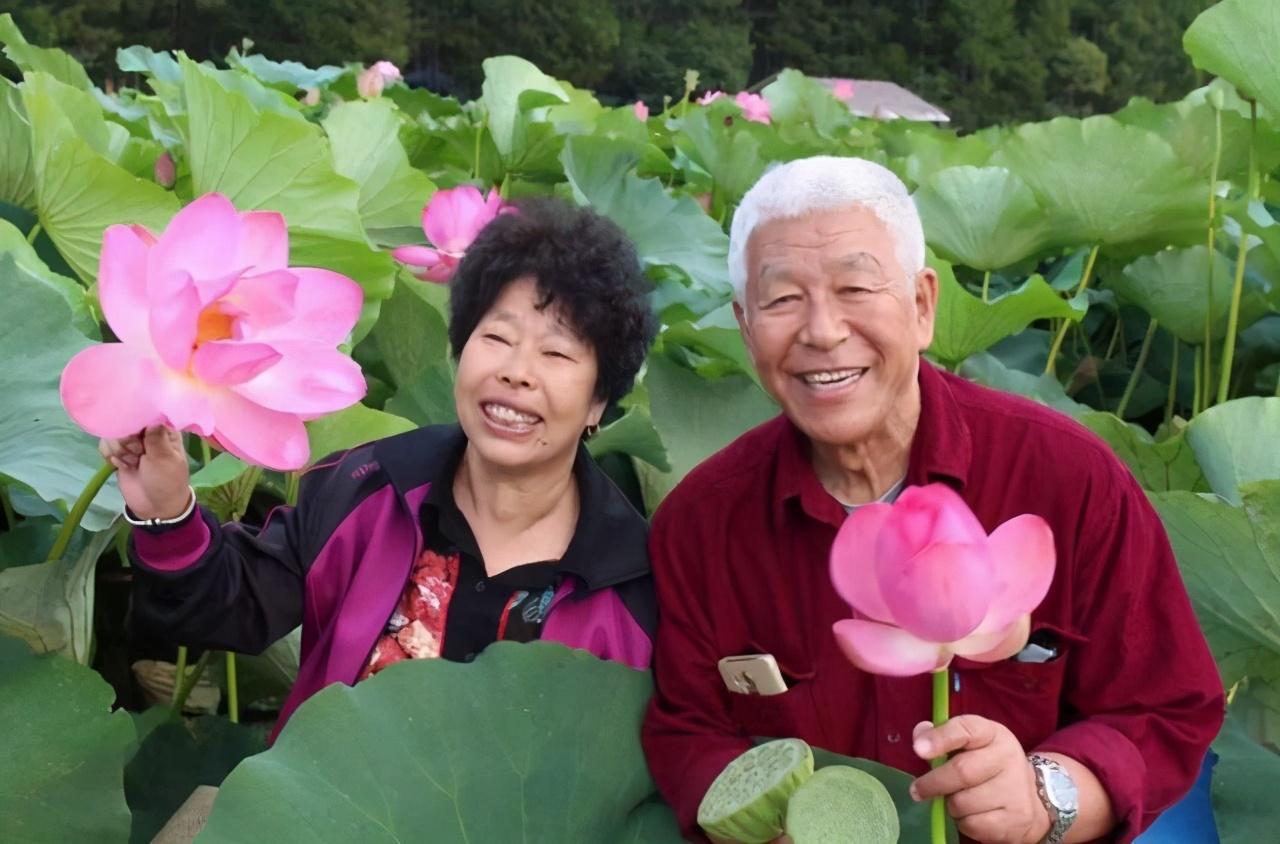张洪杰，三军仪仗队中的爱情与婚姻之路，张洪杰，三军仪仗队中的爱情与婚姻之路探秘