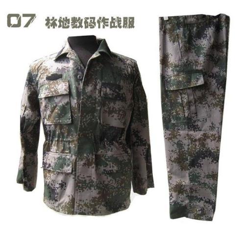 正品名07林地迷彩服，丛林中的隐秘战袍，丛林隐秘战袍，正品名07林地迷彩服全解析