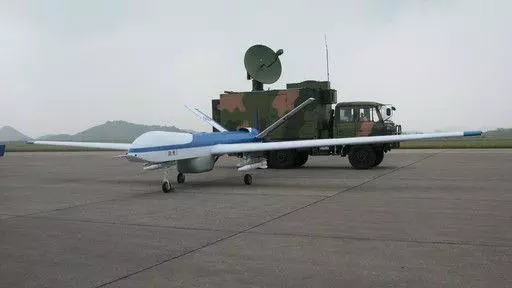 空警2000