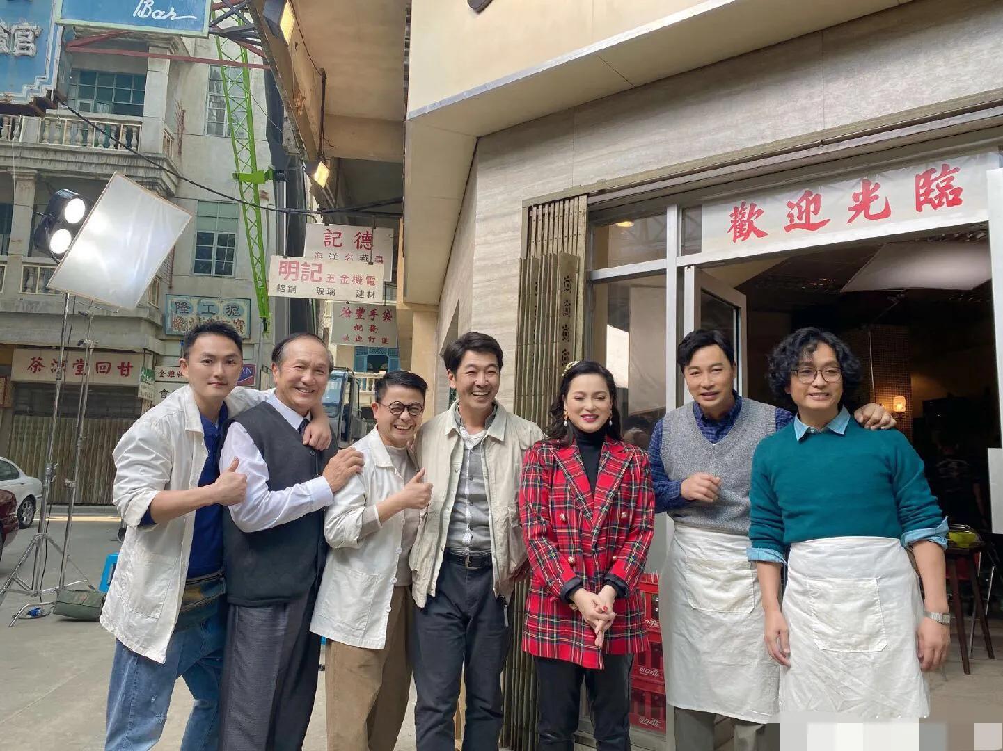 今晚香港9点35分的独特魅力，探索香港06的新篇章，香港新篇章揭秘，夜晚9点35分的独特魅力探索之旅