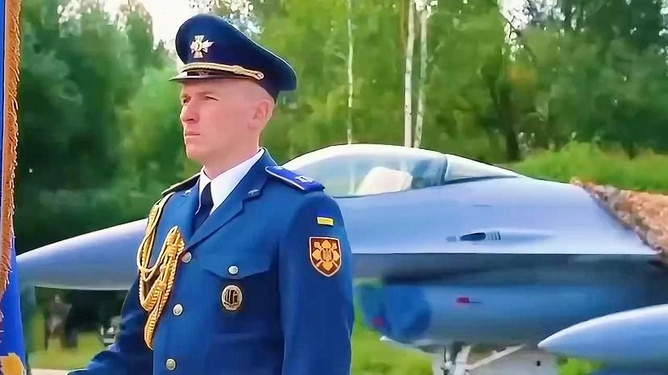王牌飞行员廖勇，空中骄子的传奇人生，王牌飞行员廖勇，空中骄子的传奇人生之旅