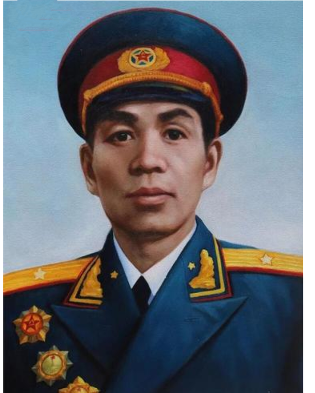 丁盛将军与丁晓兵，两代军人的荣耀与传承，丁盛将军与丁晓兵，两代军人的荣耀传承之路