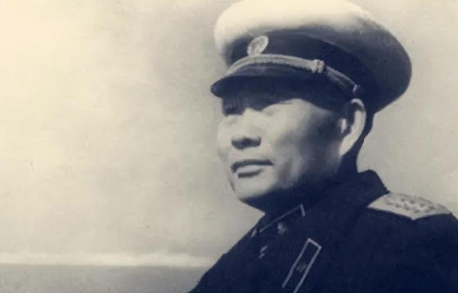 韩先楚将军简介，韩先楚将军生平简介