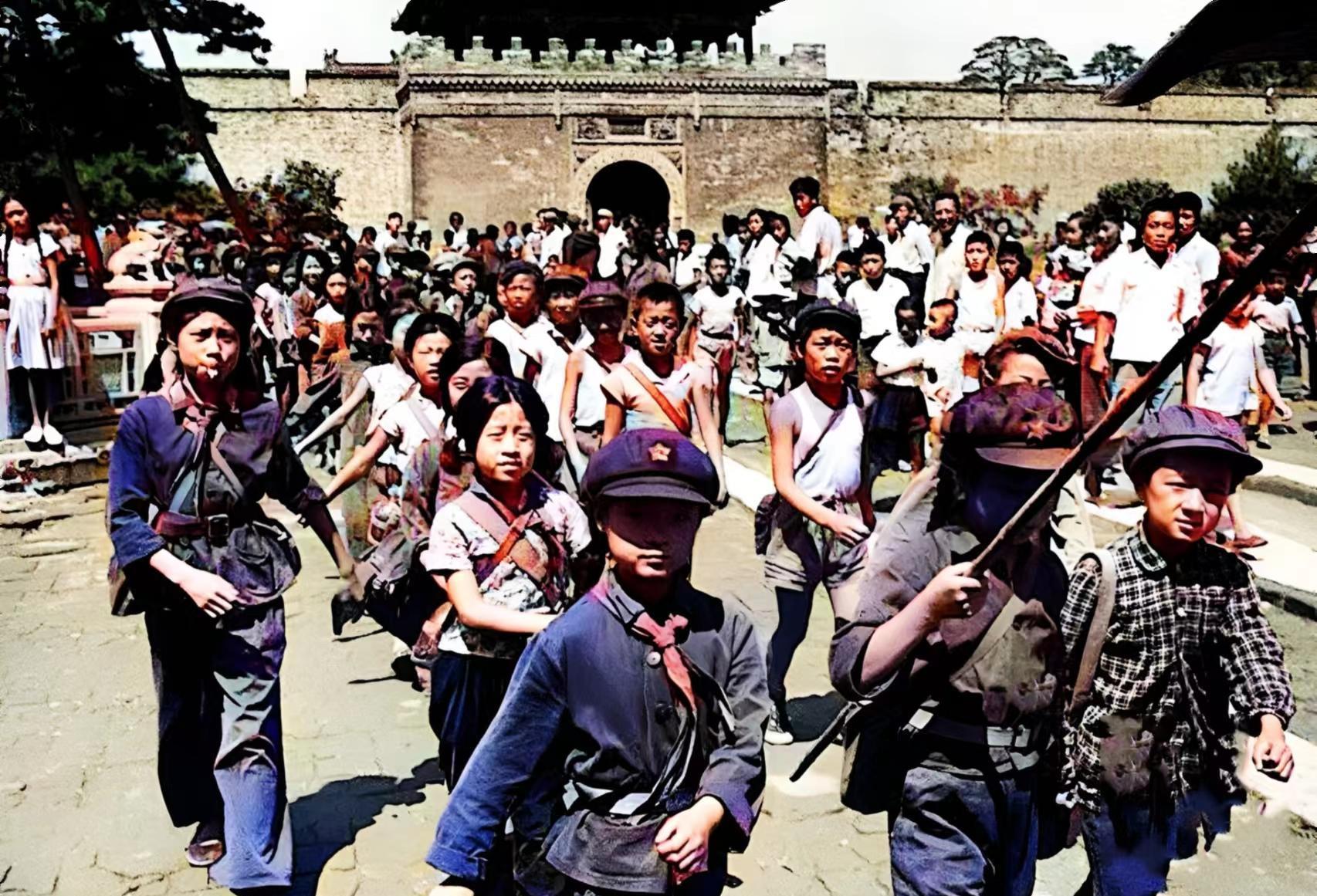 解放军女兵队列训练的独特魅力与挑战，解放军女兵队列训练的独特魅力与所面临的挑战