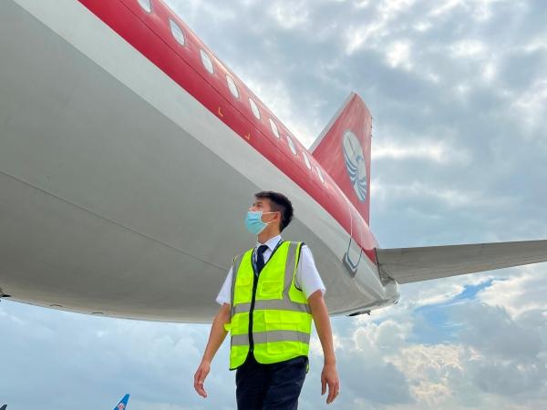 迈向航空强国新征程