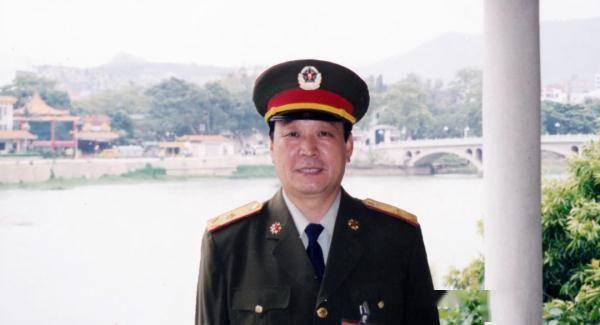 丁晓军将军的退休生活，荣耀与未来的展望，丁晓军将军的退休生活，荣耀岁月与未来展望