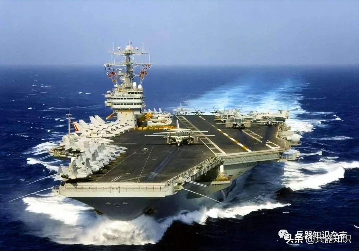 航空母舰，揭秘舰体尺寸之谜，揭秘航空母舰的舰体尺寸之谜