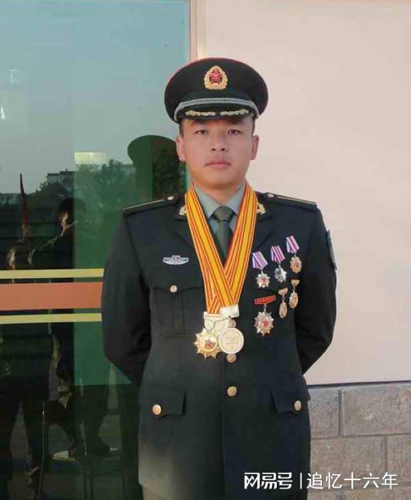何祥美与颜启昌，两位杰出人物的对比与探讨，何祥美与颜启昌，杰出人物对比与探讨