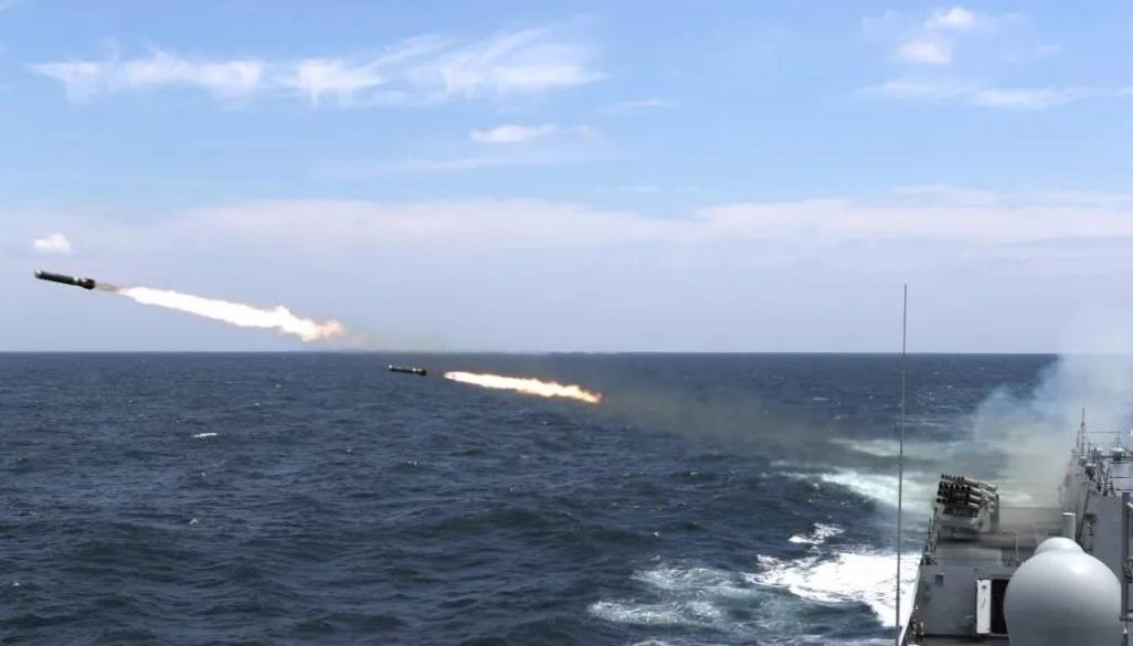 中国东海舰队军人，守护海洋的坚定力量，中国东海舰队军人，守护海洋的钢铁长城
