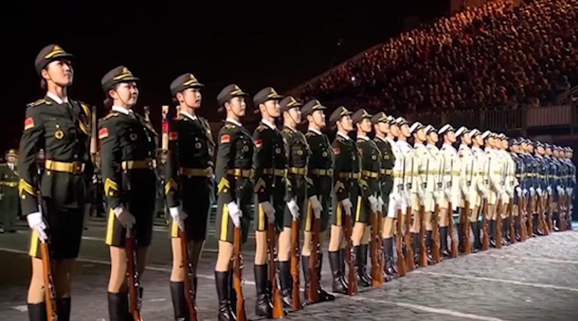 中国女兵仪仗队，荣耀与力量的展现，中国女兵仪仗队，荣耀与力量的璀璨展现