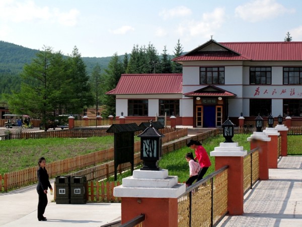 布苏里军事要塞，历史深处的军事要塞与战略要地，布苏里军事要塞，历史中的战略要地与军事要塞