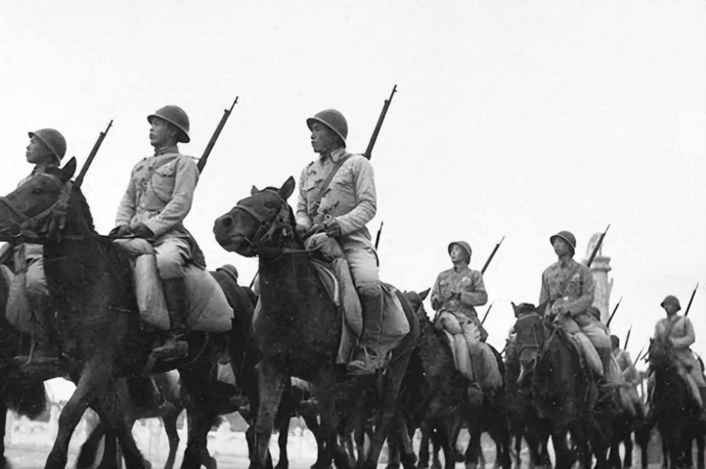 中国女兵方队身高揭秘，一道独特的风景线，中国女兵方队身高揭秘，独特风景线展英姿