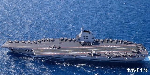 福建舰的主要突破，引领中国海军走向新时代的里程碑，福建舰主要突破，中国海军新时代的里程碑