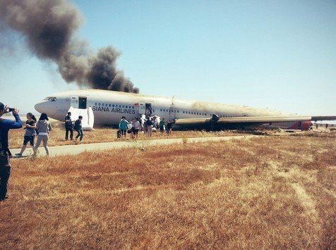 空军一号飞机坠毁事件深度解析，空军一号坠机事件深度剖析