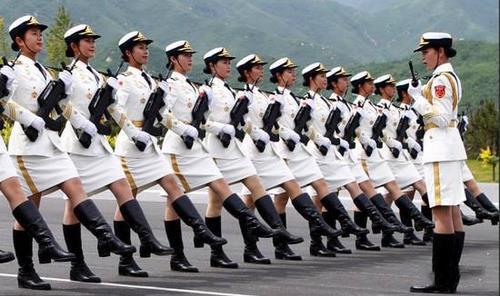 女兵方队电影在线播放，展现女性力量的影像赞歌，女兵方队电影展现女性力量，影像赞歌在线播放