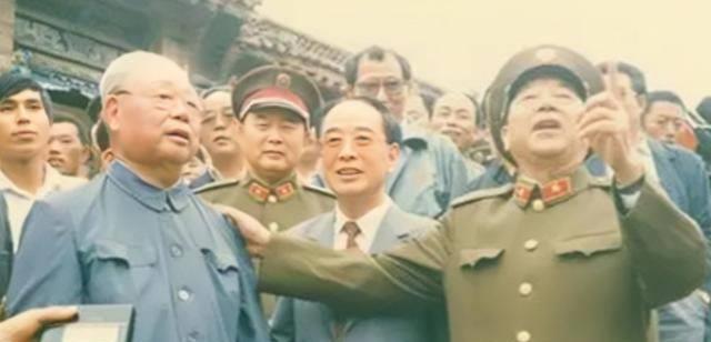 武警北京总队原政委，忠诚履职，铸就首都安全屏障，武警北京总队原政委铸就忠诚，筑牢首都安全屏障