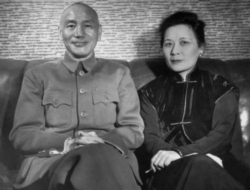 台湾的最后一年，历史、情感与未来的交织，台湾，历史、情感与未来的交织——最后的时光