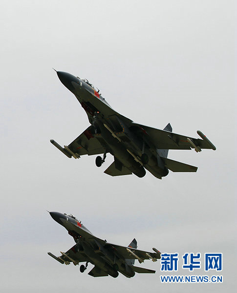 中国空军战斗机图片高清，壮丽空中力量的展示，中国空军战斗机高清图片，展示壮丽空中力量