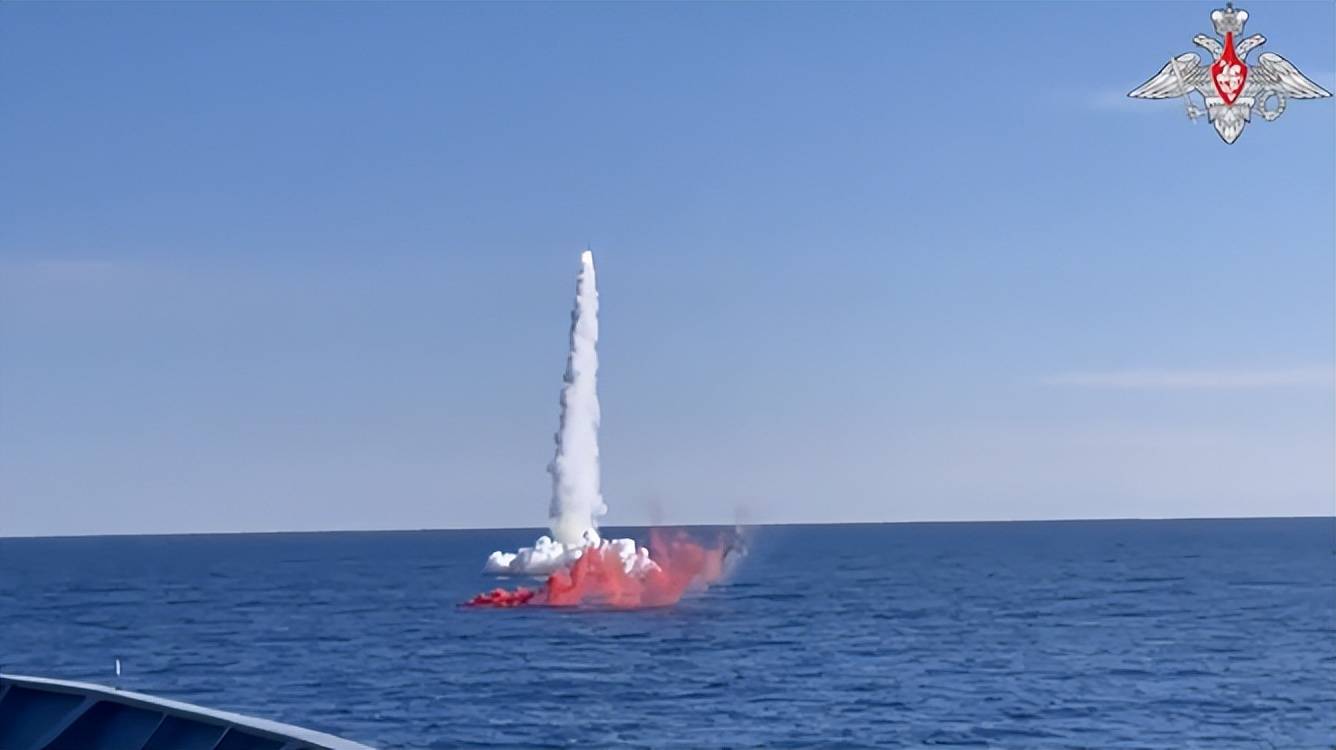 俄罗斯向日本海发射导弹，战略动向与地区安全的考量，俄罗斯向日本海发射导弹，战略动向引发地区安全关注