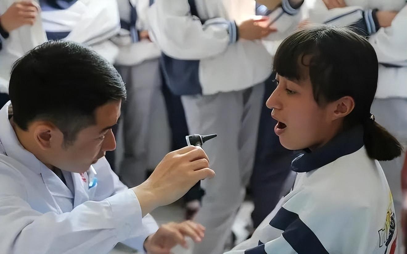 女生参军体检全面解读，需要检查的部位与流程，女生参军体检详解，检查部位与流程全攻略