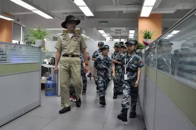 中华网军事主编，探索军事领域的深度洞察者，中华网军事主编深度探索军事领域洞察者