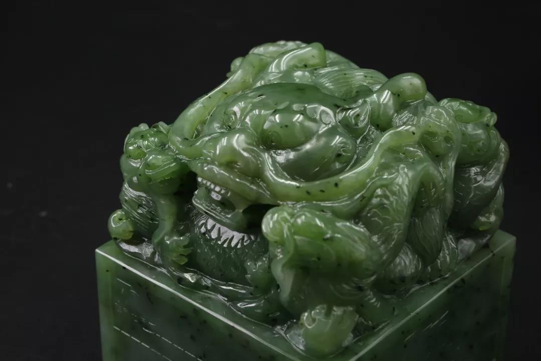 胜利之师大阅兵，探寻宝藏中的荣耀与力量象征——胜利之师大阅兵宝石，胜利之师大阅兵宝石，荣耀与力量的象征探寻之旅