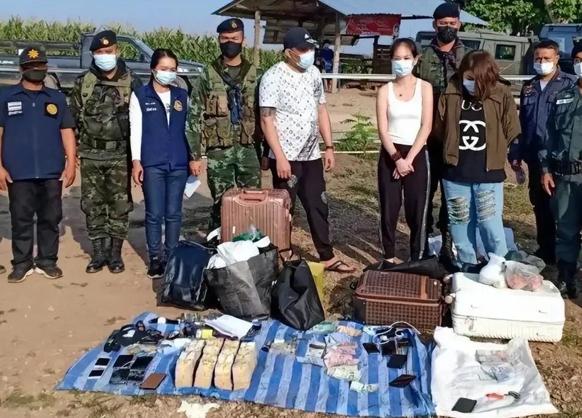 每日头条新闻最新消息，全球动态与热点解析，全球新闻动态解析，每日头条新闻与热点速递