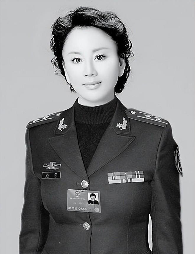 军事女主持人集团老板，跨界融合的力量与魅力，军事女主持人集团老板，跨界融合的力量与风采