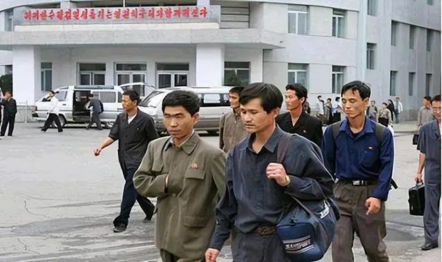 海军杜新立与叛徒的较量，忠诚与背叛的较量，海军杜新立，忠诚与背叛的较量之战叛徒对决
