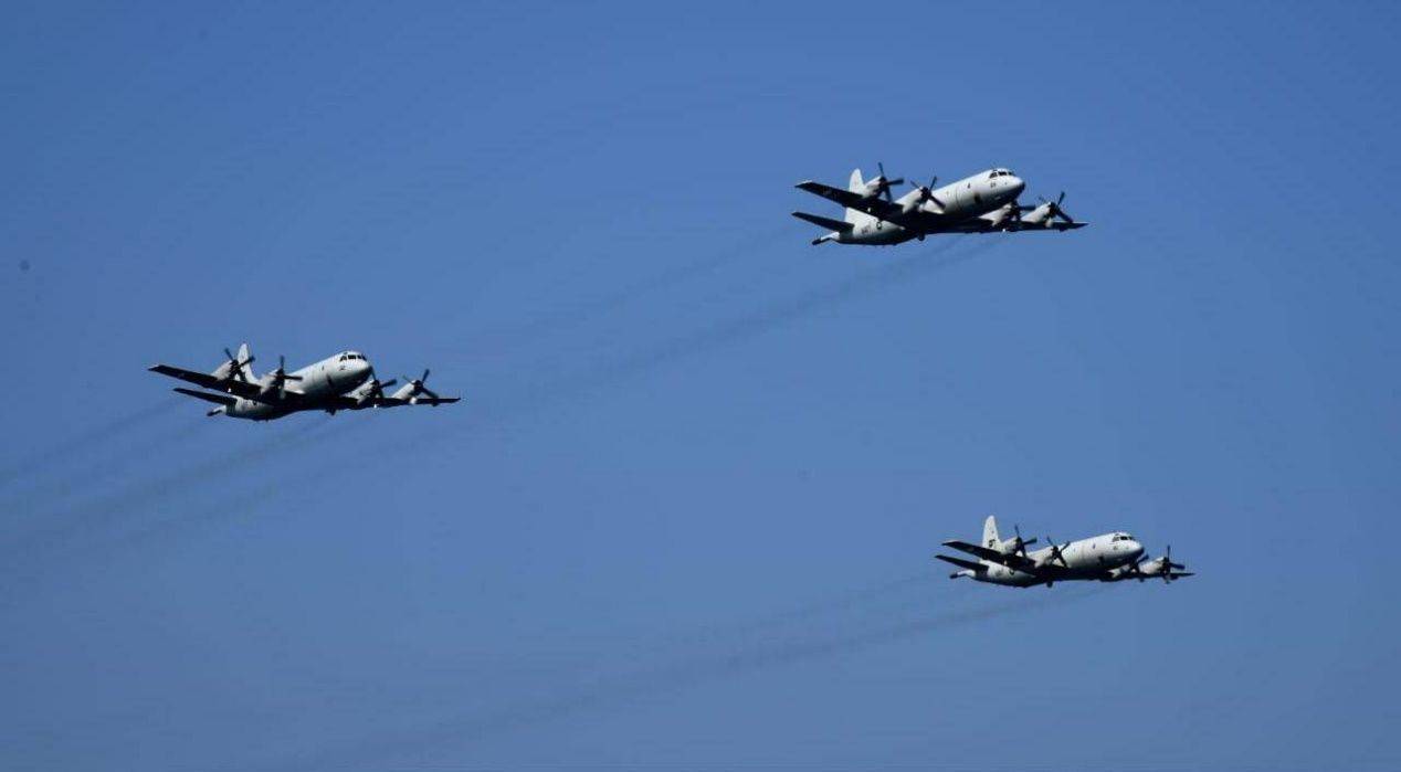 中国空军与美国空军，全球空中力量的对比与展望，中美空军对比与展望，全球空中力量的发展与展望