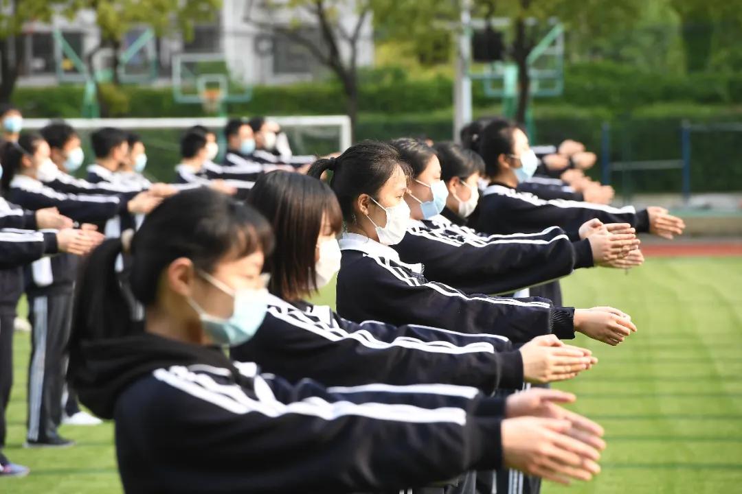 N95口罩一般佩戴多久需要更换？全面解读与实用建议，N95口罩的更换周期，全面解读与实用建议