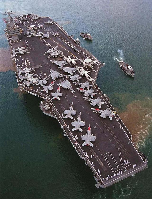 尼米兹号航母尺寸，全球海军力量的巅峰之作，尼米兹号航母尺寸揭秘，全球海军力量的巅峰巨作